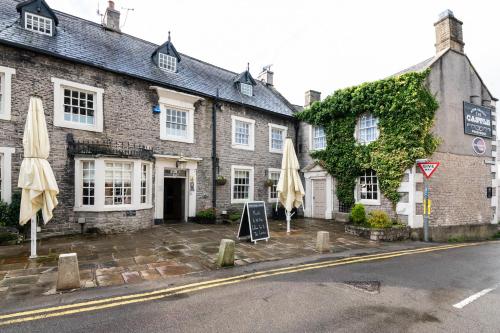 The Castle by Innkeeper's Collection — 4-Star Luxury Hotel in High Peak, United Kingdom