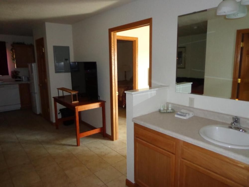 El Vu Motel - photo 22