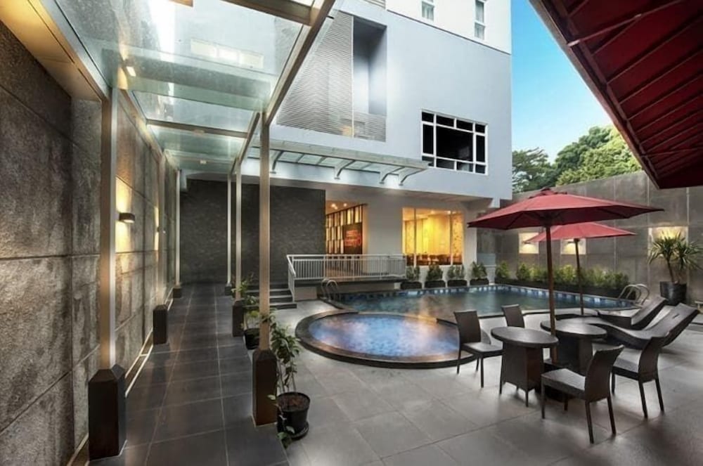 Permata Hotel - carbon neutral hotel in Bogor