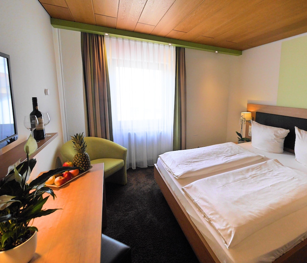 Hotel Landgasthof Blume — hotel in Lichtenau