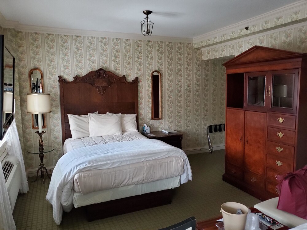 Lowell Inn - photo 50