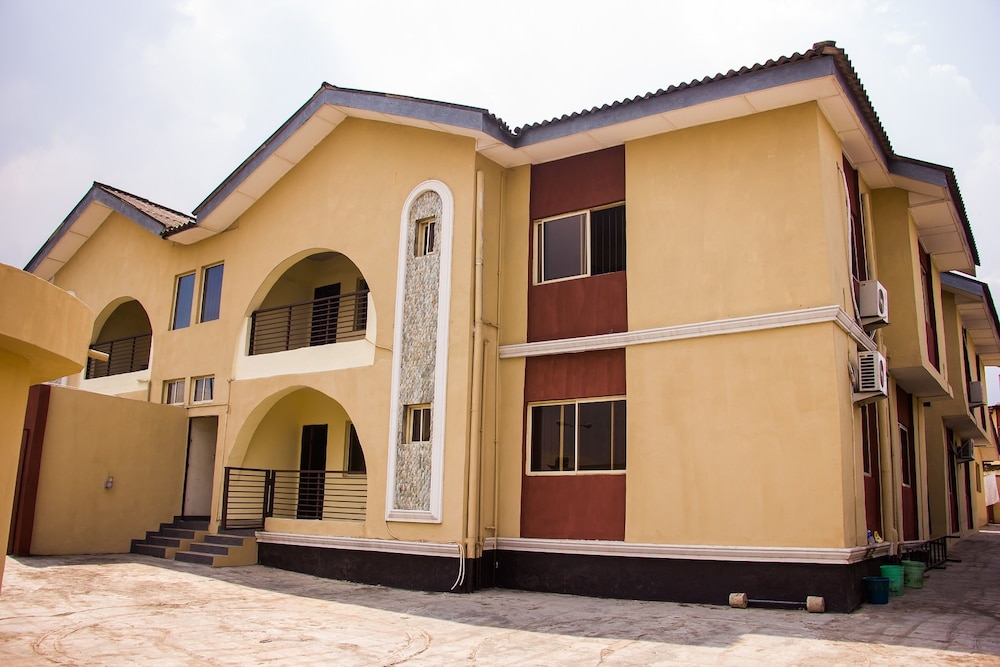 David Royal Suites - last minute hotel in Lagos