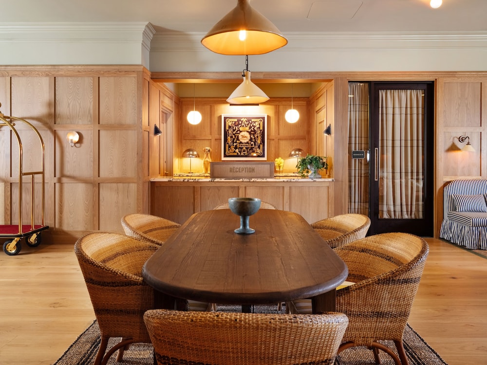 Palihouse Hyde Park Village - photo 9