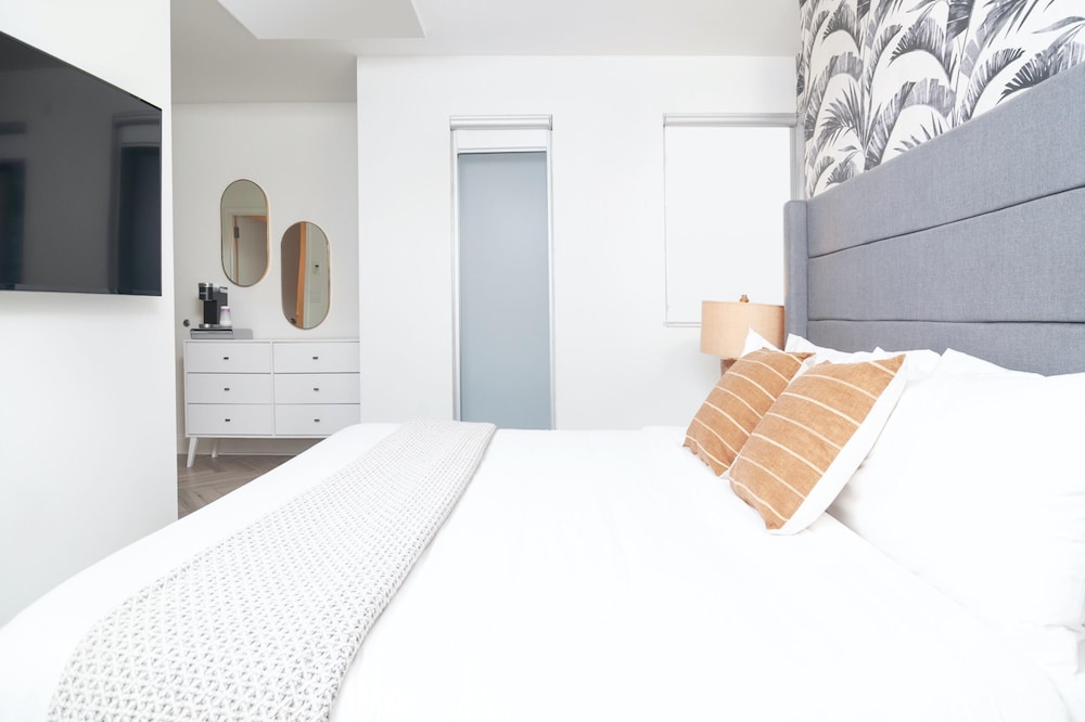 Luxuri Suites - photo 15