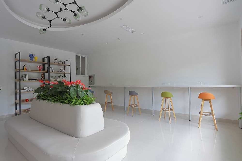 Free Hotel - last minute hotel in Shanghai