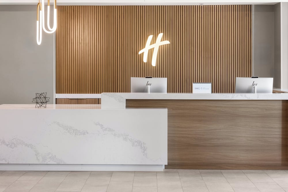 Holiday Inn & Suites Columbia NE Ft Jackson Area by IHG - photo 33