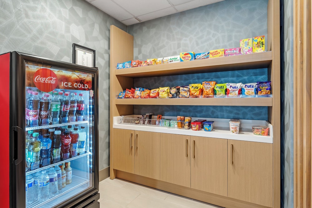Holiday Inn Express Pittsburgh East Mall Area by IHG - photo 18