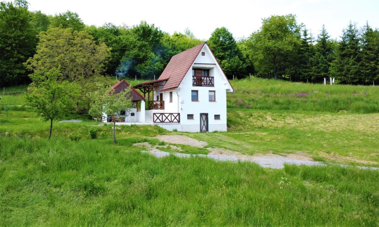 Chata Holý Vrch oáza kľudu a pokoja in Krupina, Slovakia