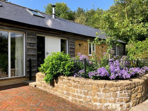 2 Bed in Stoke Abbott 50884 in Bridport, United Kingdom