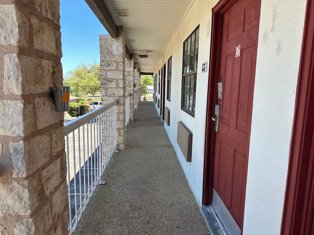 Windcrest Inn and Suites - photo 69