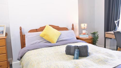 Spacious Penthouse in Central Plymouth 3 Large Bedrooms — 4-Star Luxury Hotel in Plymouth, United Kingdom