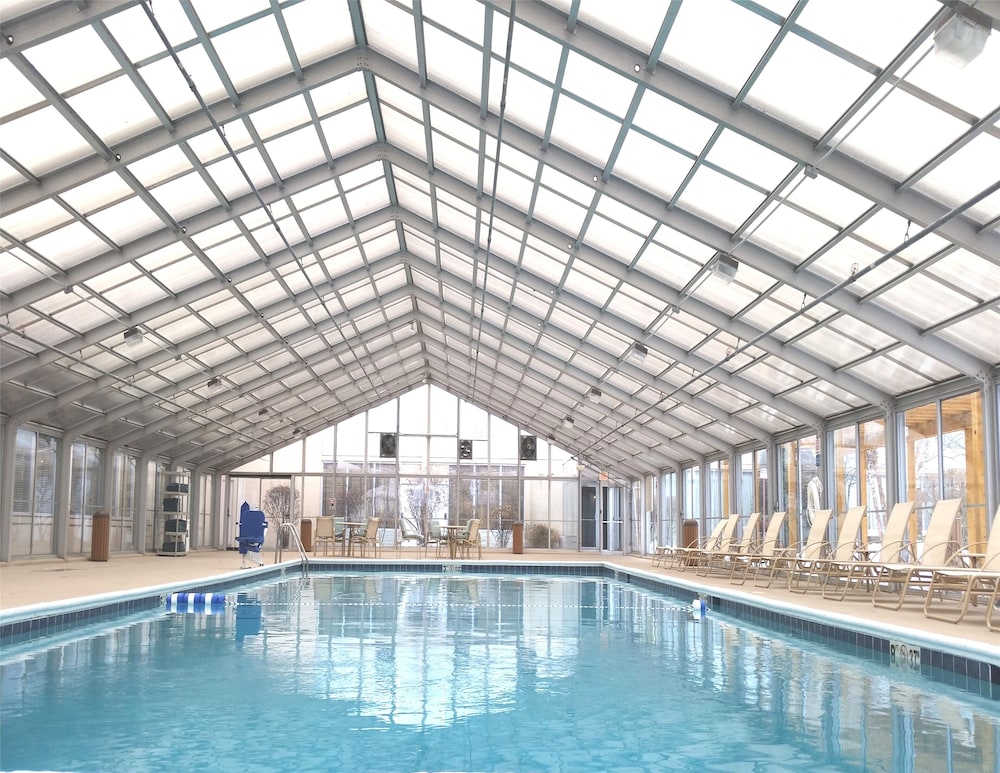 DoubleTree by Hilton Libertyville Mundelein - photo 17