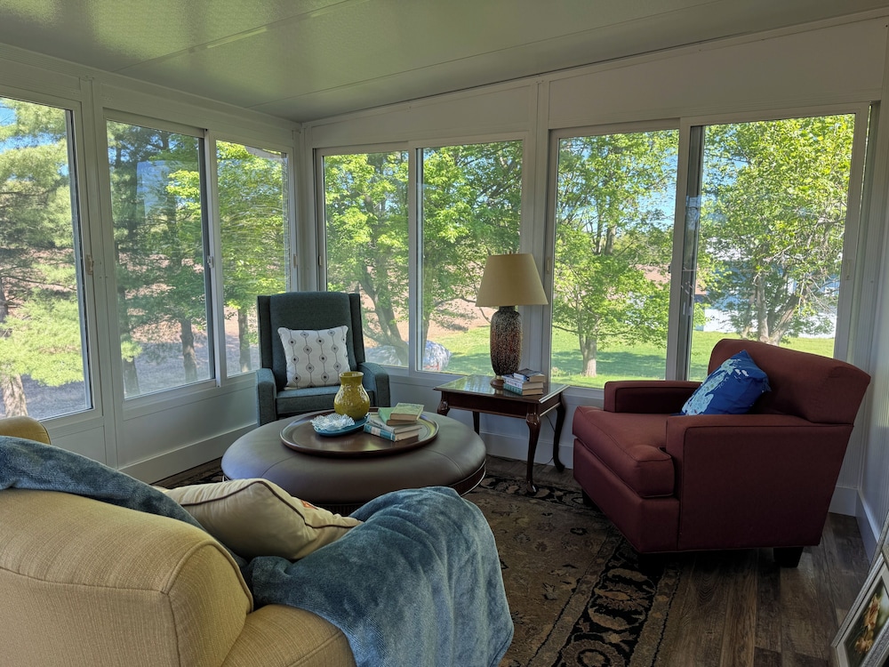 Inn Between the Lakes - photo 10