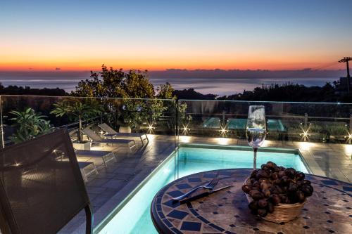 Villa del Sole — 4-Star Luxury Hotel in Taormina, Italy