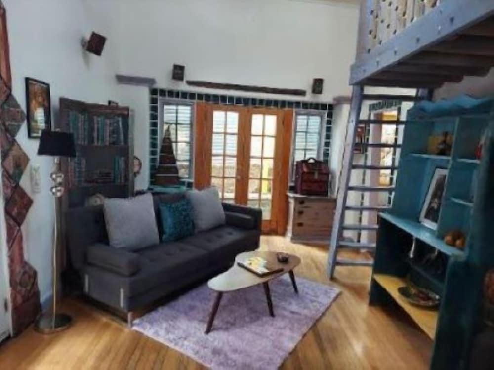 Boho hip bungalow in Old Bisbee — 4-Star Luxury Hotel in Bisbee, United States