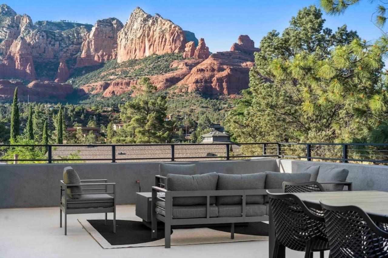 Ultimate uptown home with Epic views heated Pool and Hottub — 4-Star Luxury Hotel in Sedona, United States