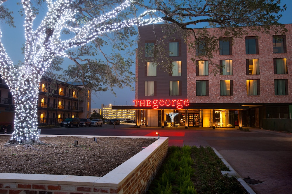The George by Valencia Hotel Collection - photo 51