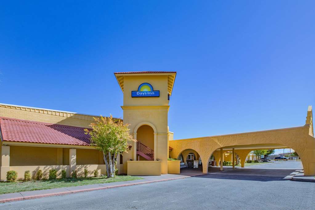 Days Inn by Wyndham Del Rio - photo 6