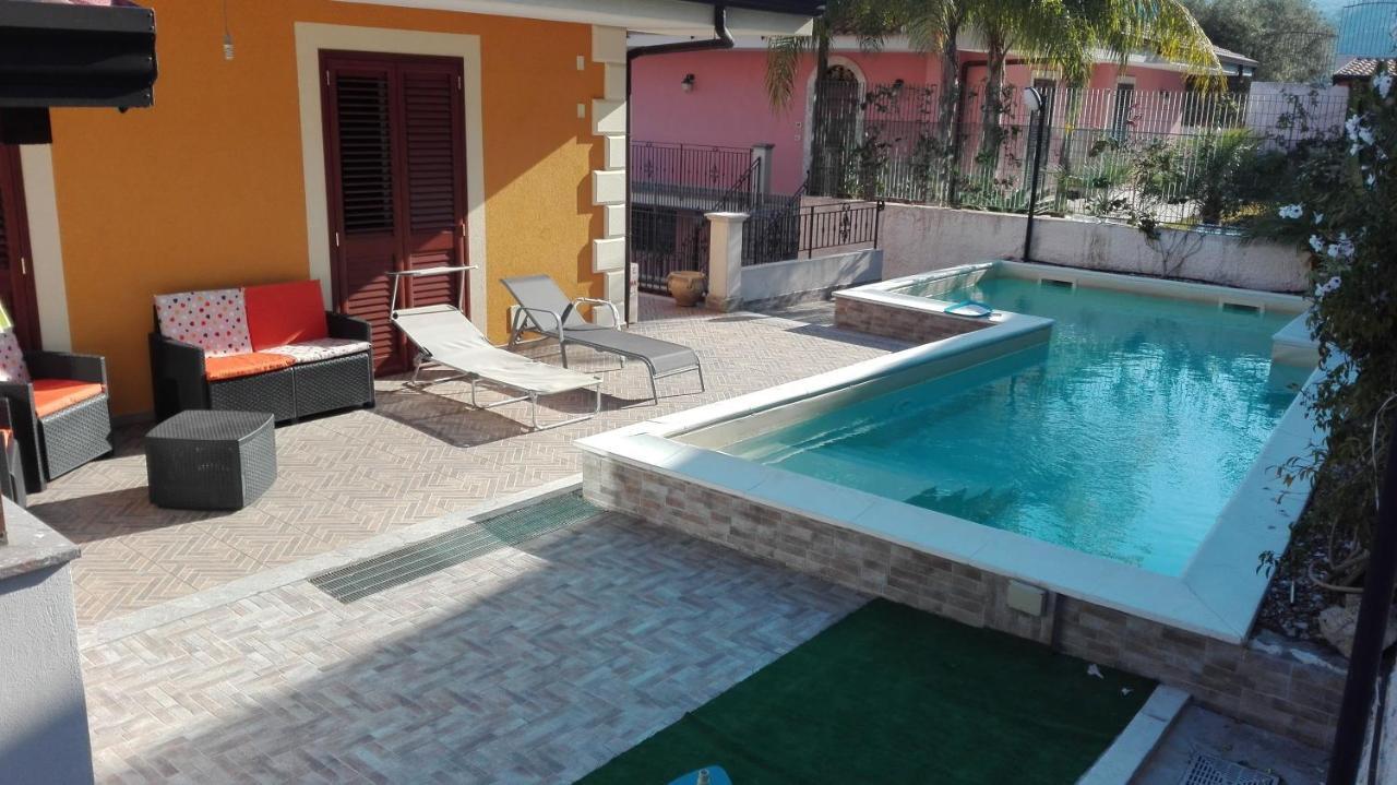 Casa vacanza il sogno — 4-Star Luxury Hotel in Furci Siculo, Italy