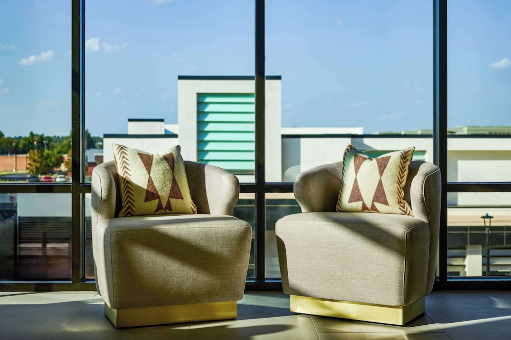 Lively Hotel On Oak Oklahoma City Tapestry By Hilton - photo 4