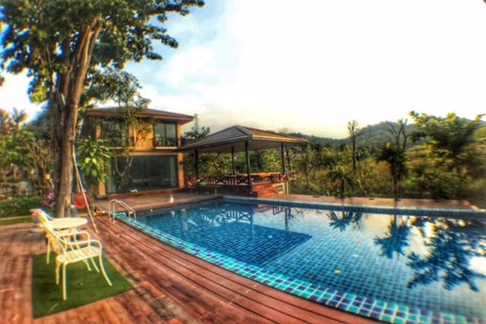 The Organery Retreat — Muak Lek