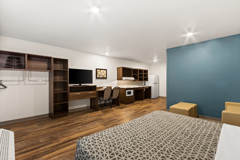 Woodspring Suites Tolleson Phoenix West - photo 5