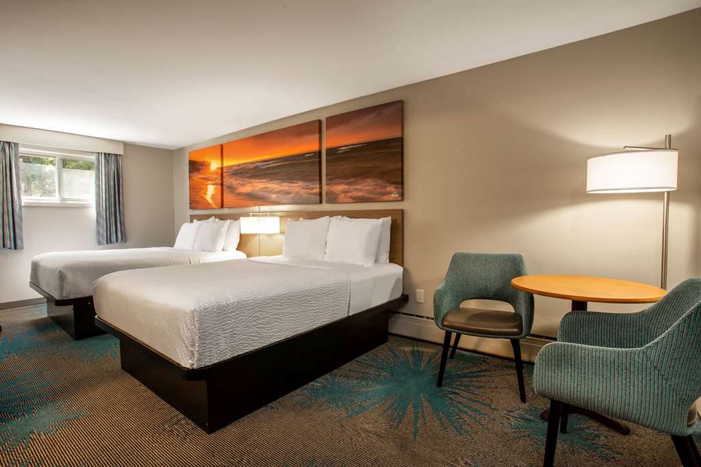 Days Inn by Wyndham Marquette - photo 11