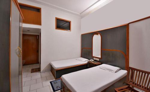 Hotel Sahil Palace