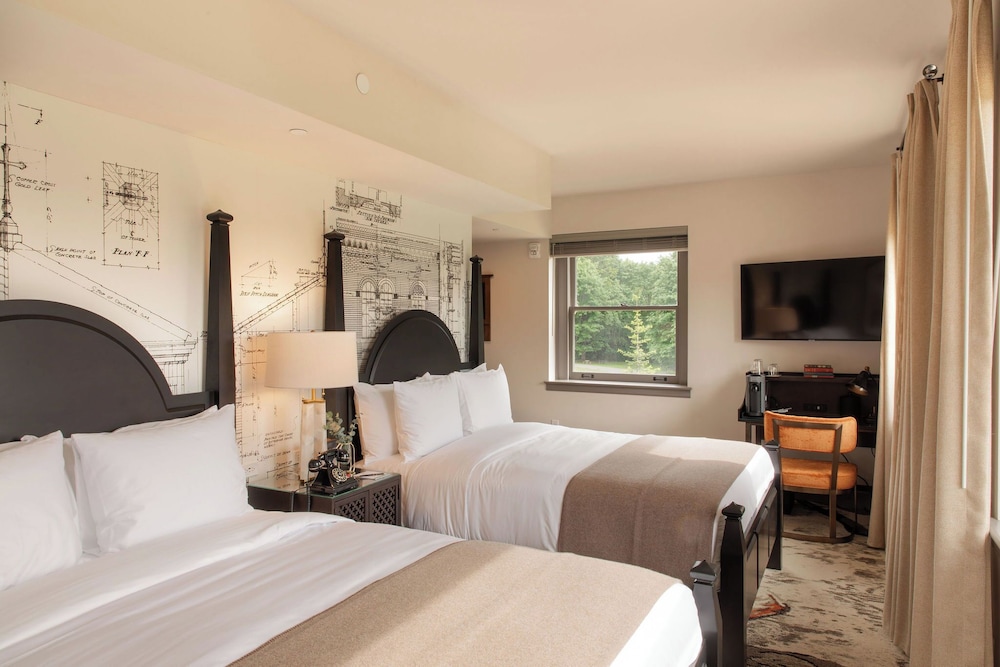 The Lodge at St Edward State park - photo 21