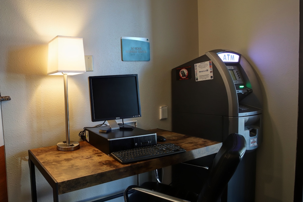 Best Western North I 25 Hotel - photo 22
