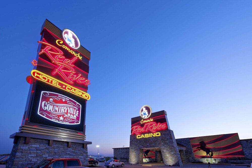 Comanche Red River Hotel Casino - last minute hotel in Devola