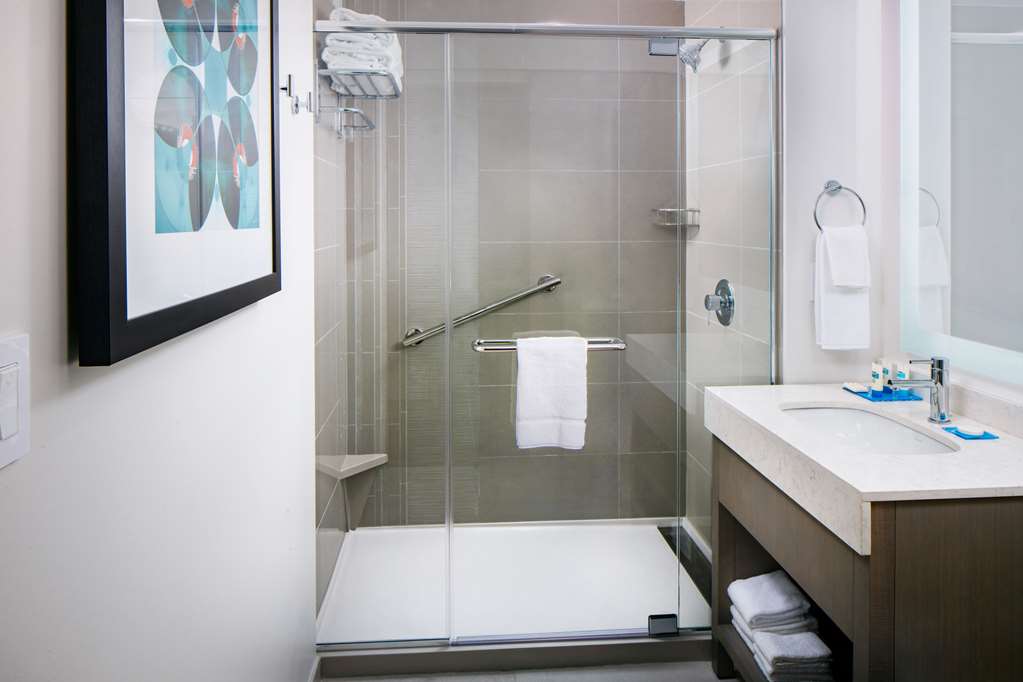 Hyatt House Nashville at Vanderbilt - photo 28