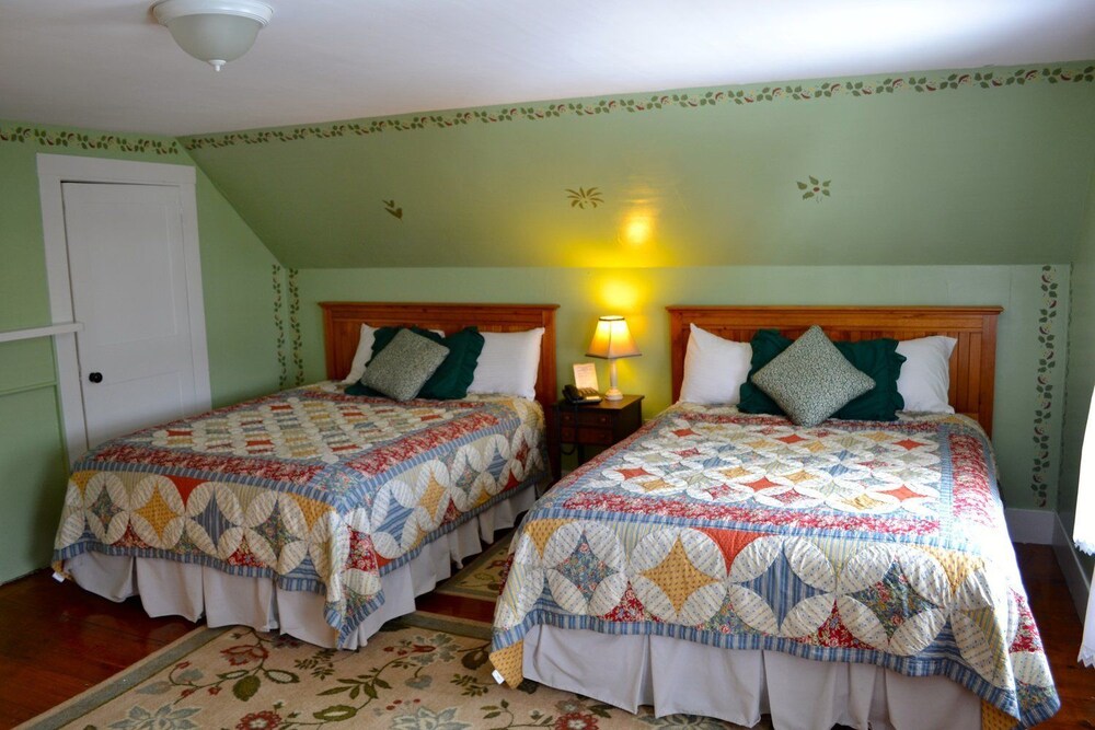 Dowds Country Inn - photo 22