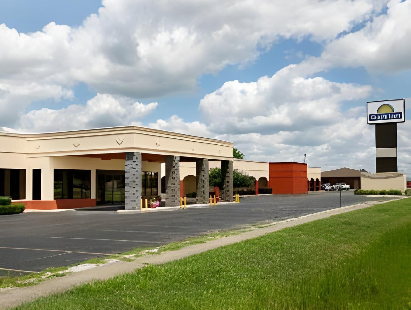 Suite Dreams Hotel — hotel in Mattoon