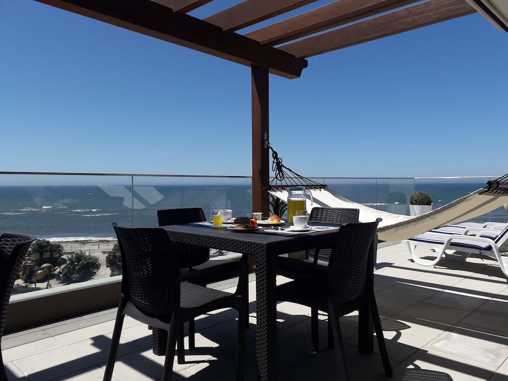 Cmb Guesthouse 10559283 — Esposende