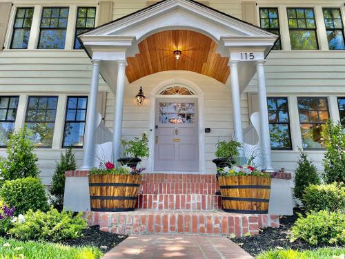 Buttonwood Boutique Hotel - photo 40