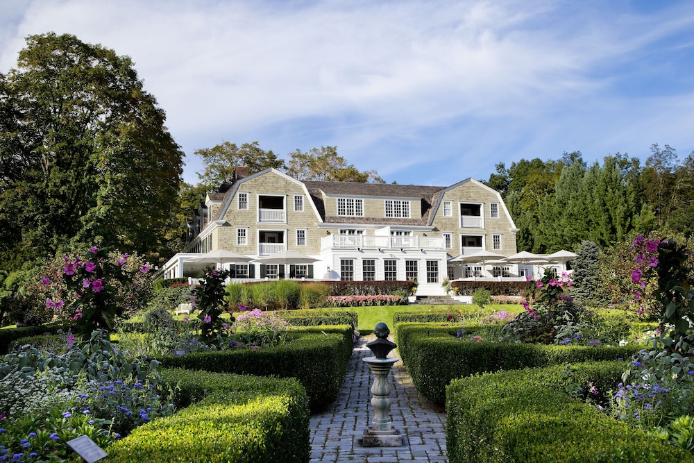 Mayflower Inn & Spa Auberge Collection in Washington, United States