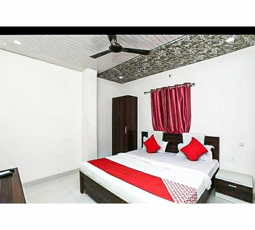 Hotel 7 Spices Restaurant Banquet By Wb Inn — Agra