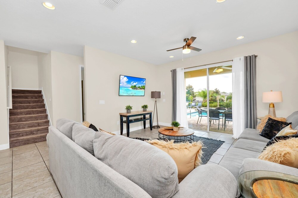 Fun and Stylish Family Villa in Encore Resort - photo 31