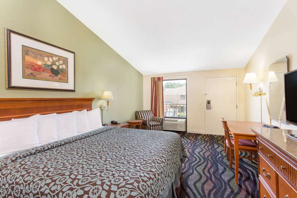 Days Inn by Wyndham Florence I 95 North - photo 24