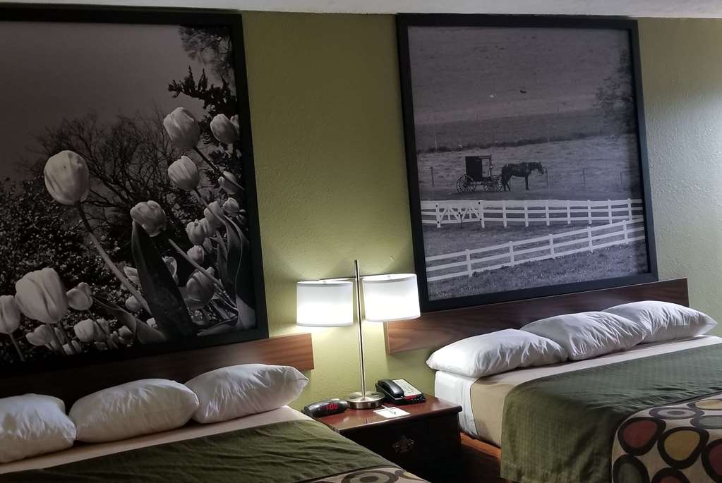 Super 8 by Wyndham Bellefontaine - photo 14