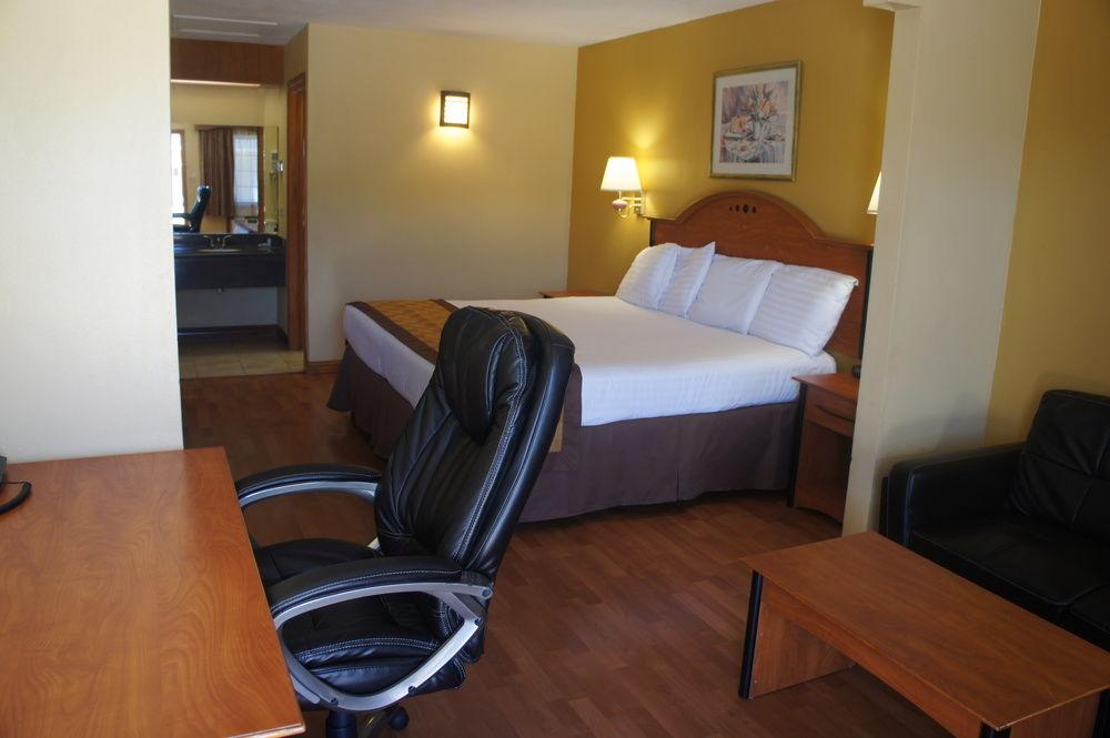 Americas Best Value Inn Harlingen - photo 23