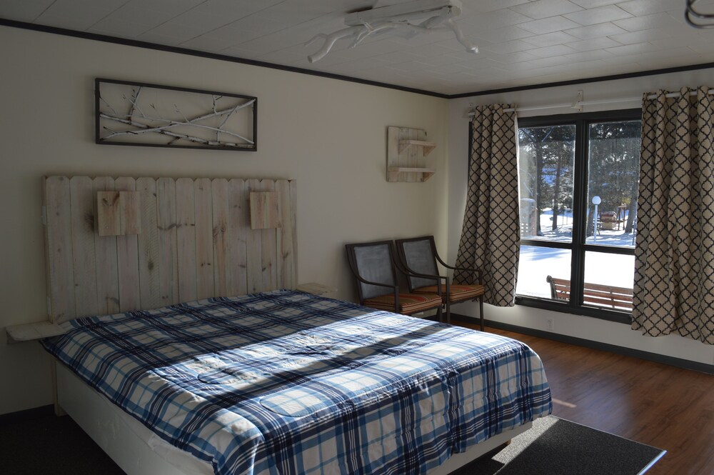 Summer Breeze Resort - photo 12