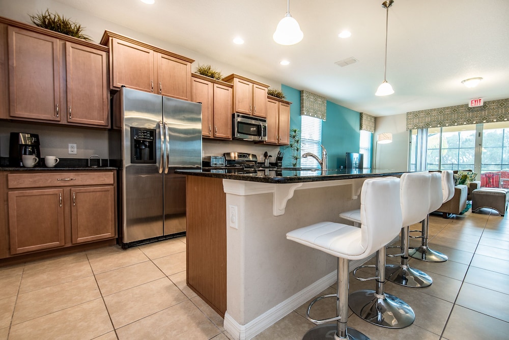 Solterra Sunshine Villa townhome with private pool in a resort setting - photo 13