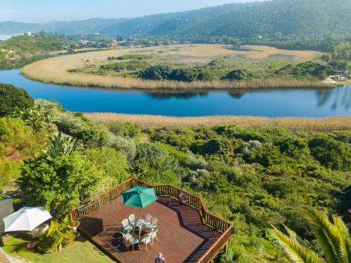 RiverView - carbon neutral hotel in Unknown City
