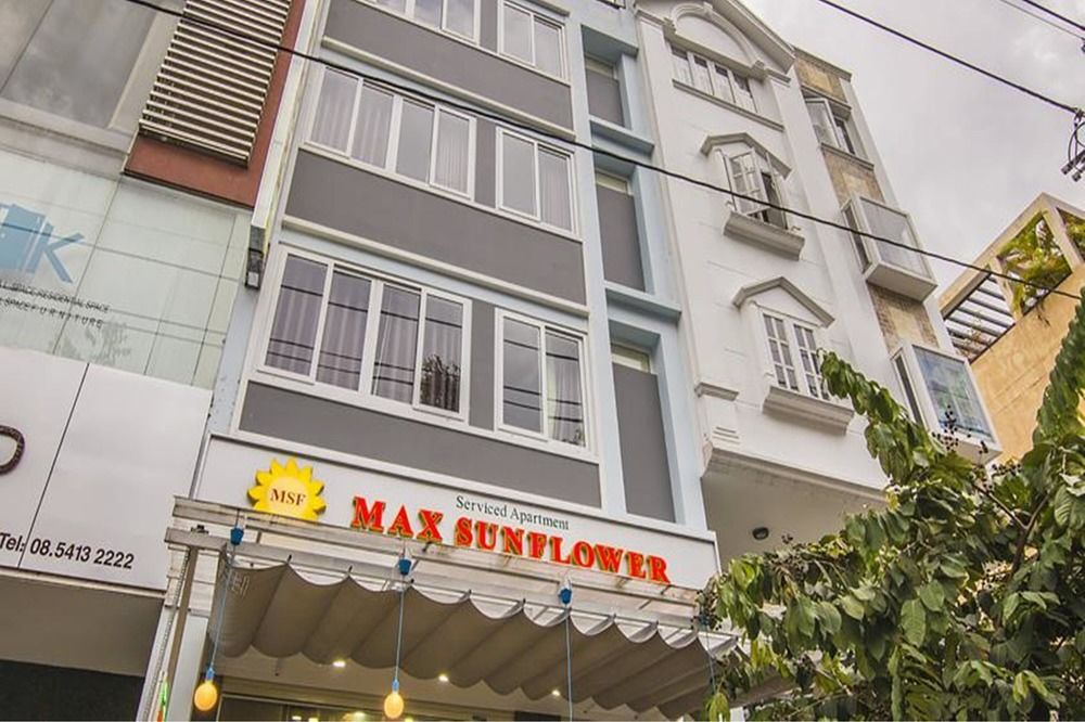 Max Sunflower in Quan Bay, Vietnam