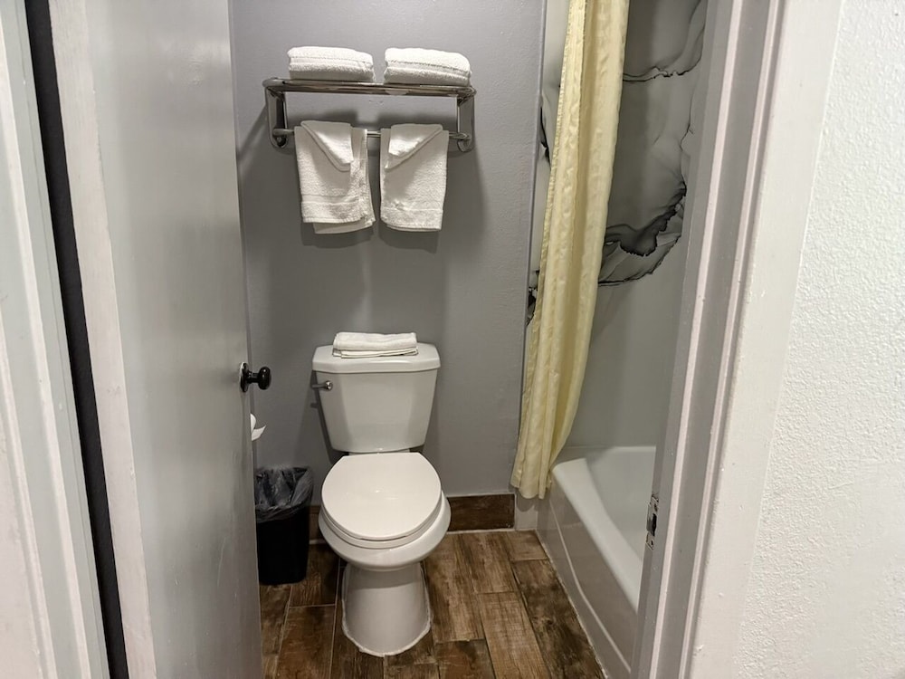 Ocean Gate Inn - photo 30