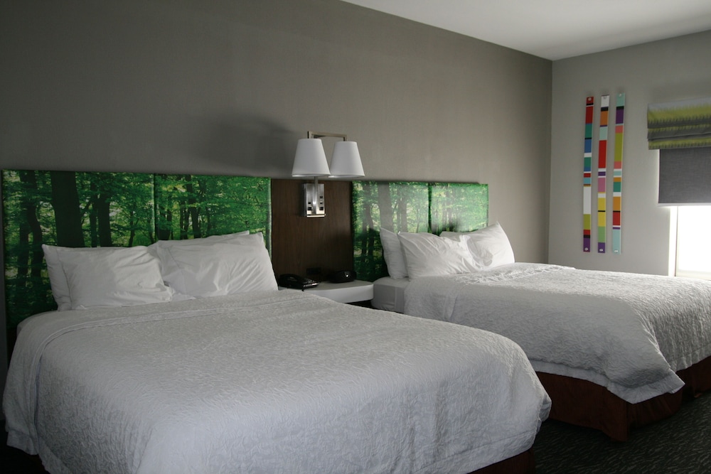 Hampton Inn Clarion - photo 30