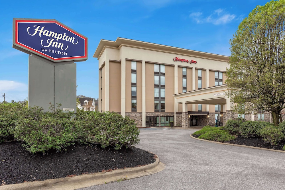 Hampton Inn Bridgeport Clarksburg - photo 42