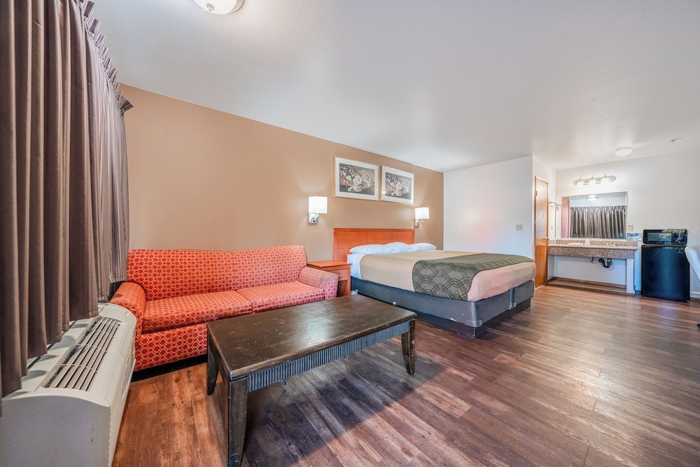 Rama Inn Motel and RV Park - photo 11